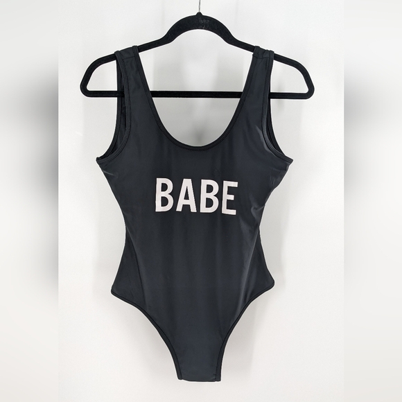 Black One-piece Swimsuit Size Large New - Picture 1 of 2